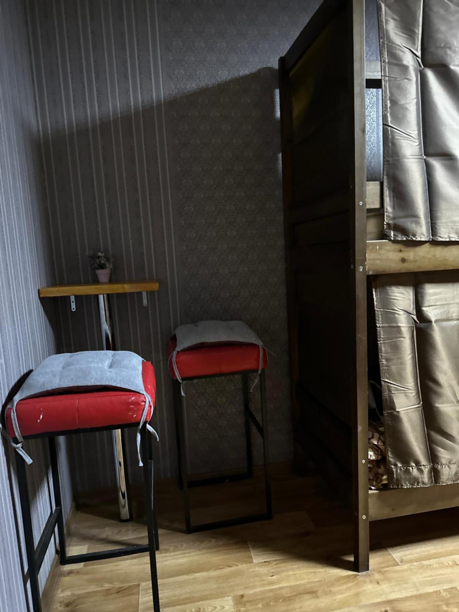 Ararat-Poznyaki Hostel Kiev Exteriör bild